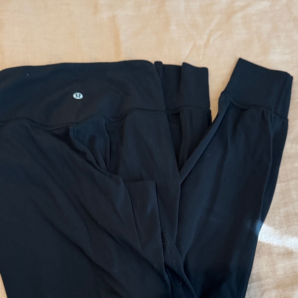 Align black joggers
